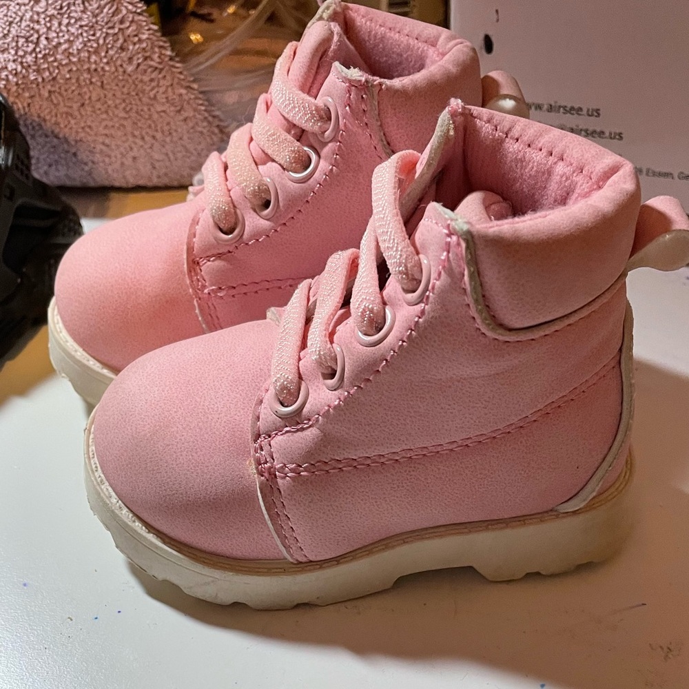 toddler boots